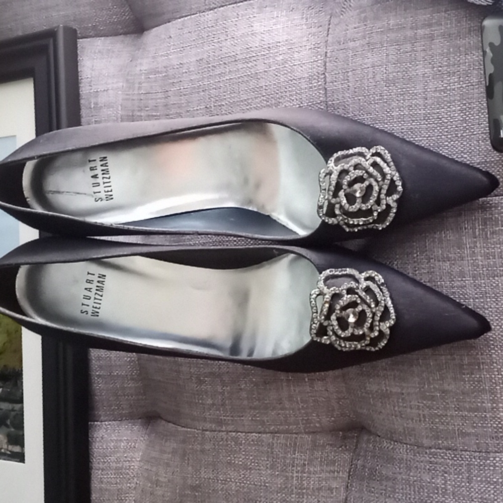 Stuart Weitzman black satin pumps sz 8.5